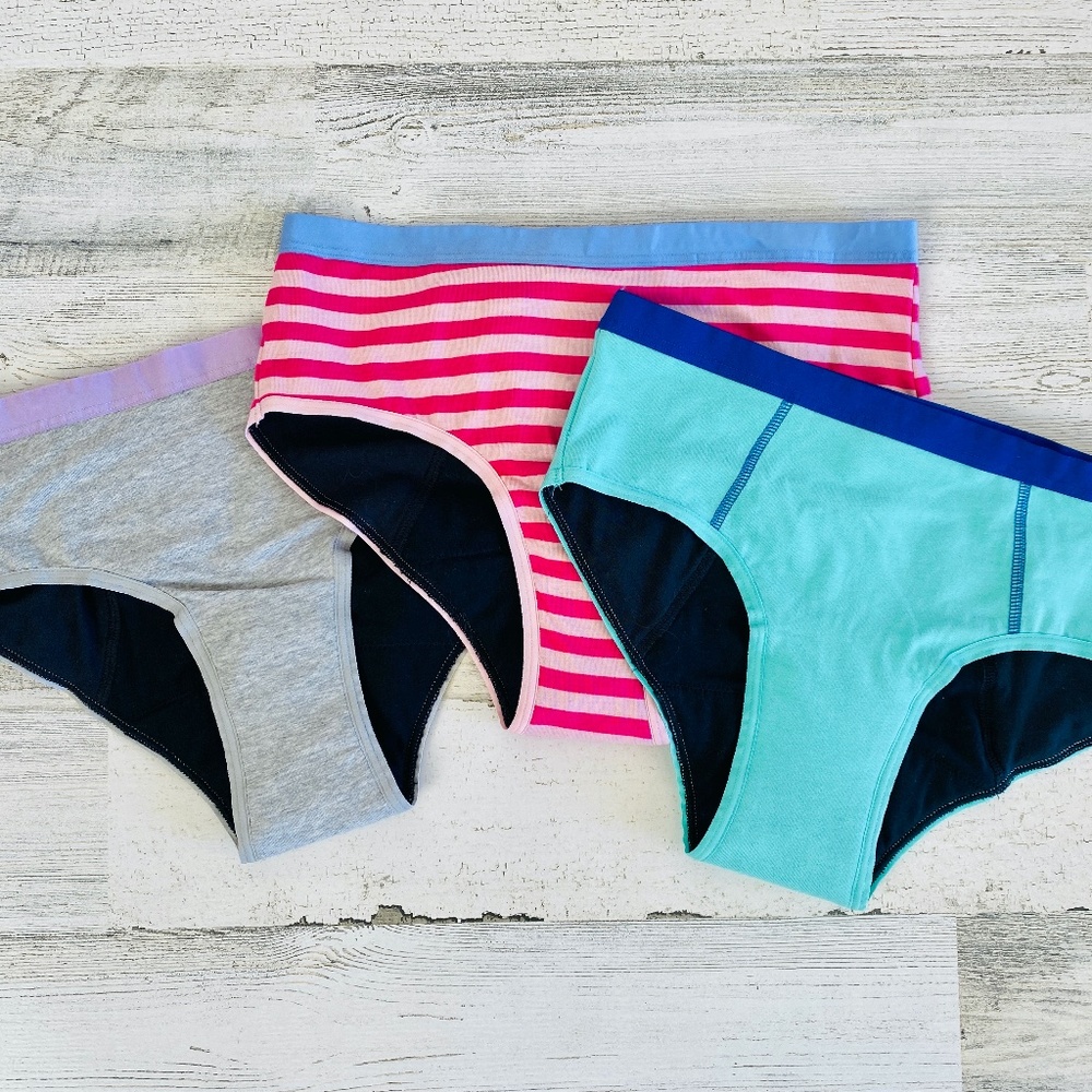 New Think (BTWN) Girl's Menstrual Size 13/14 Brief 3 Pairs of Panties